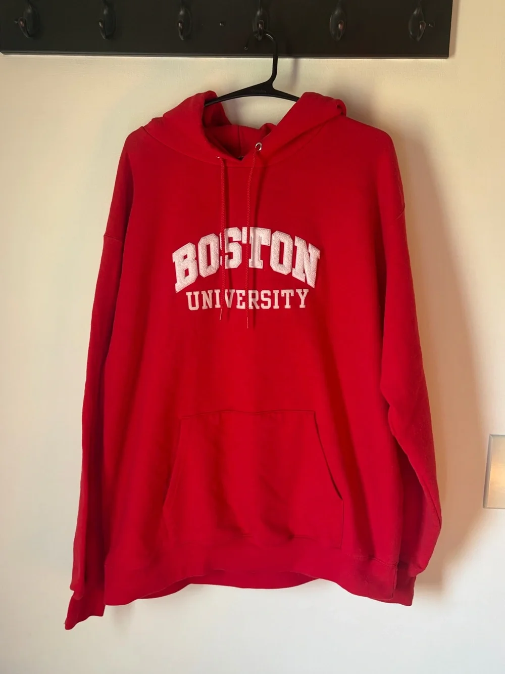 Men’s champion Boston university hooded sweatshirt size extra large red